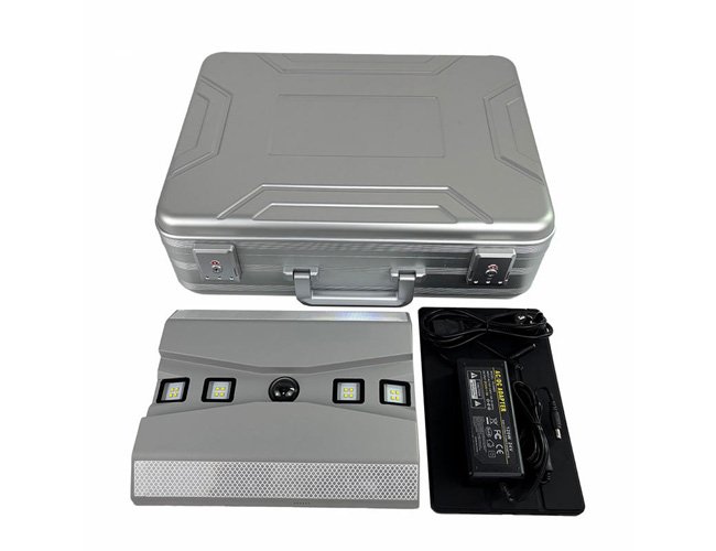 XR3G-140100D